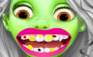 Zombie At Dentist game cover